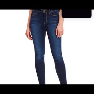 Levi’s legging jeans